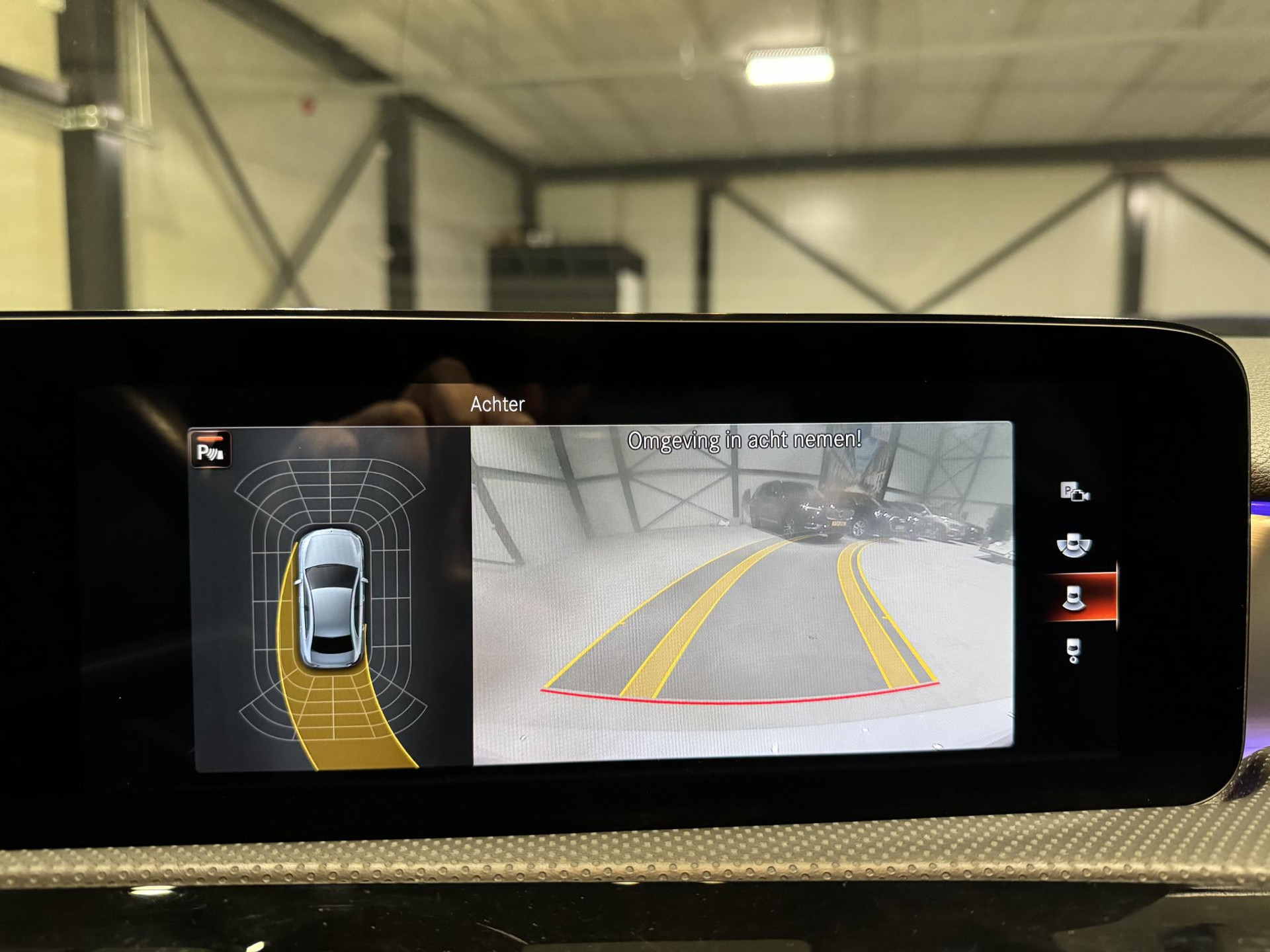 Mercedes-Benz A-Klasse 250 e AMG JLV49V