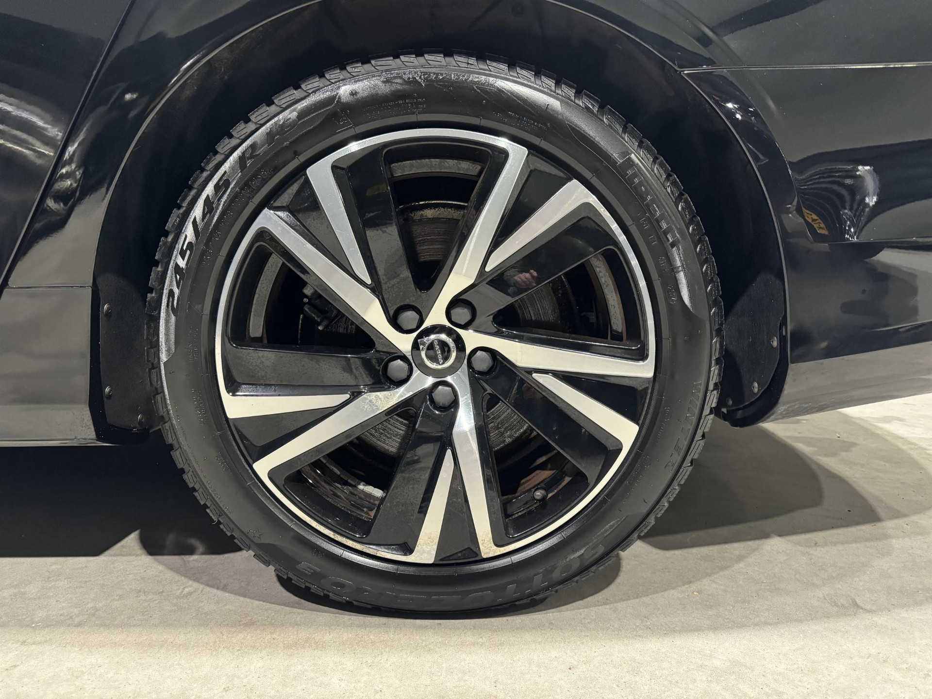 Volvo S90 2.0 T8 AWD R-Design JRB32Z