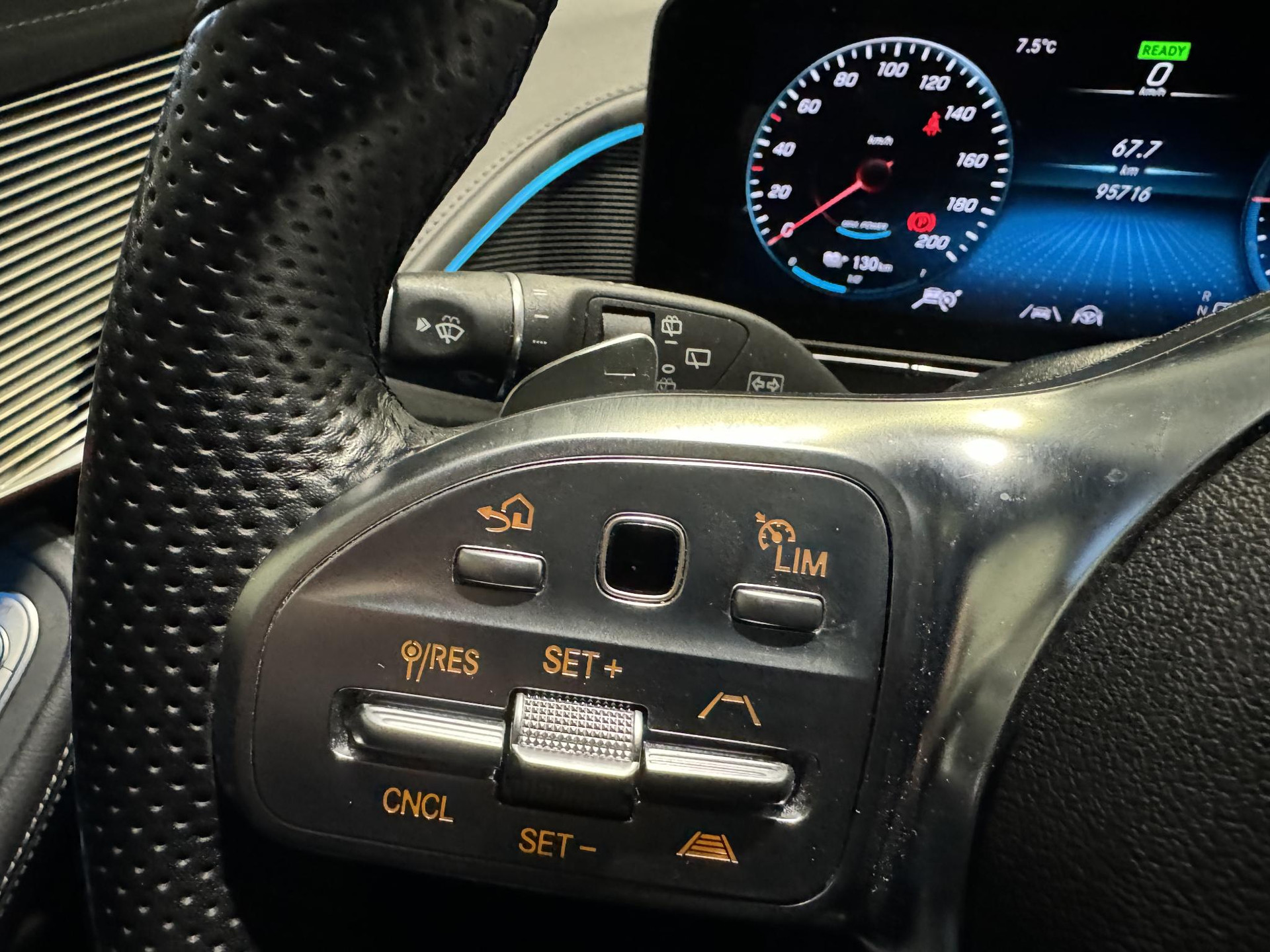 Mercedes-Benz EQC 400 4MATIC AMG 80 kWh K990HP