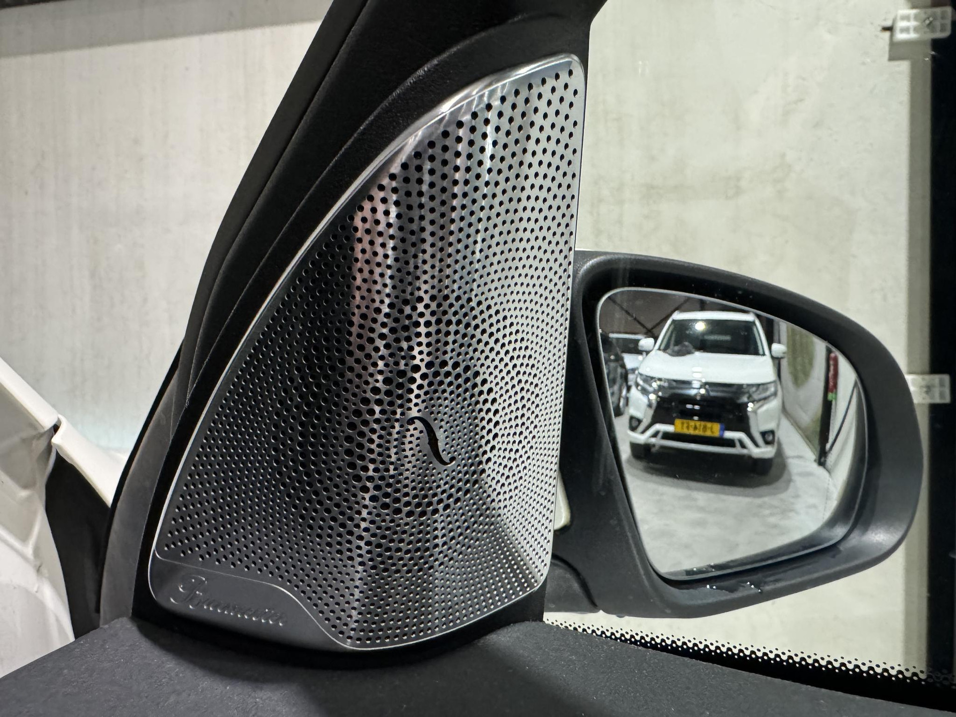 Mercedes-Benz EQC 400 4MATIC AMG 80 kWh K990HP