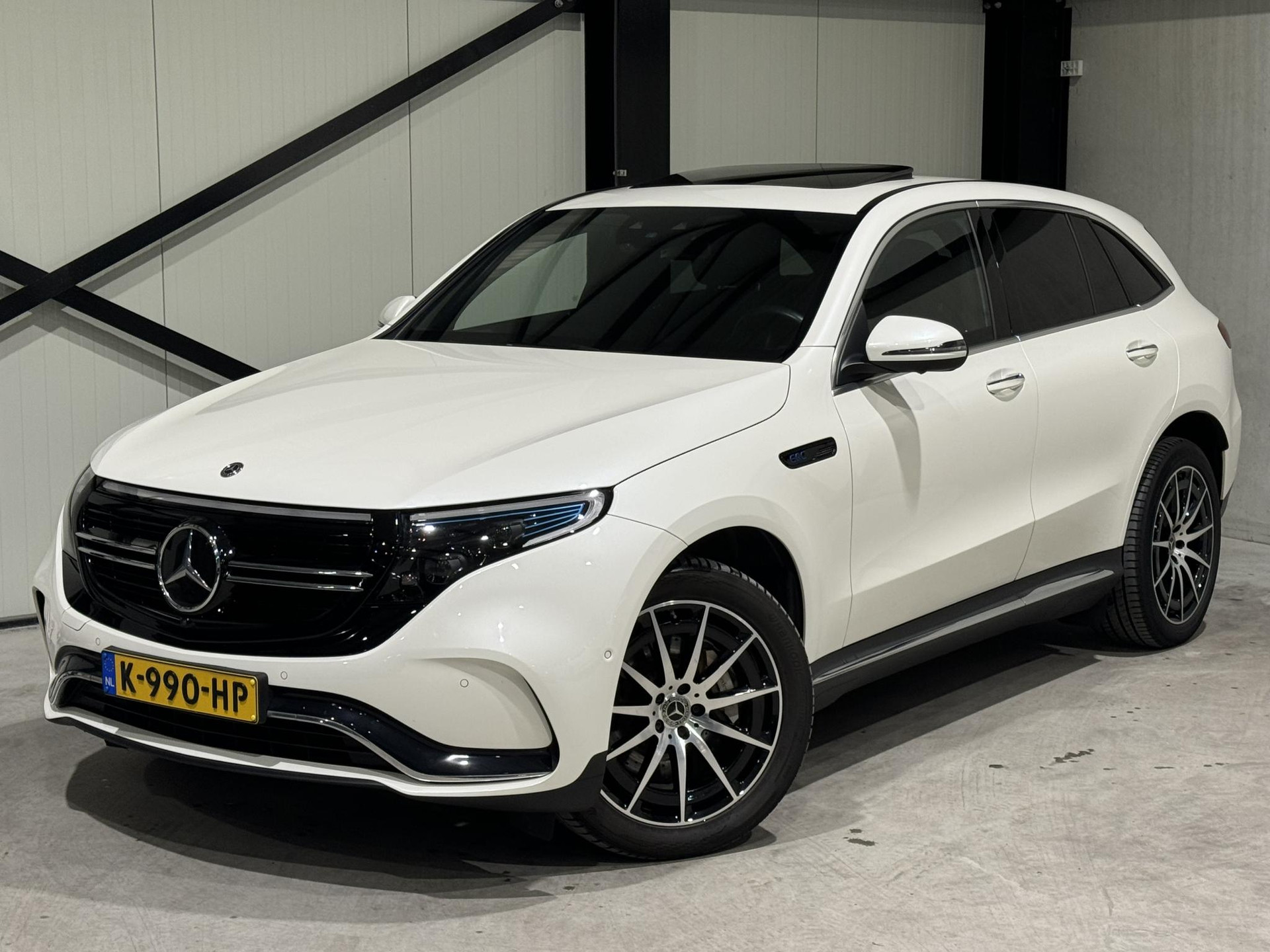 Mercedes-Benz EQC 400 4MATIC AMG 80 kWh K990HP