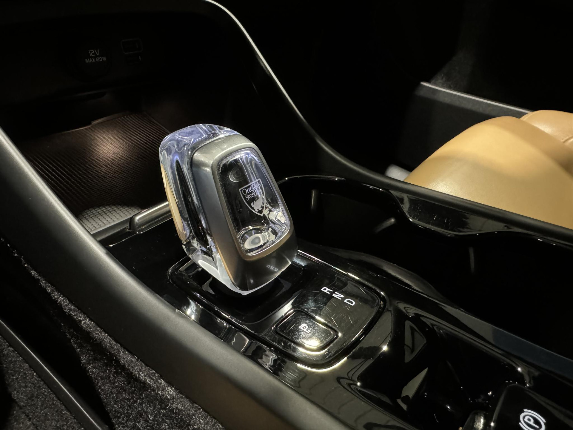 Volvo XC40 1.5 T5 Recharge Inscription JTZ40S