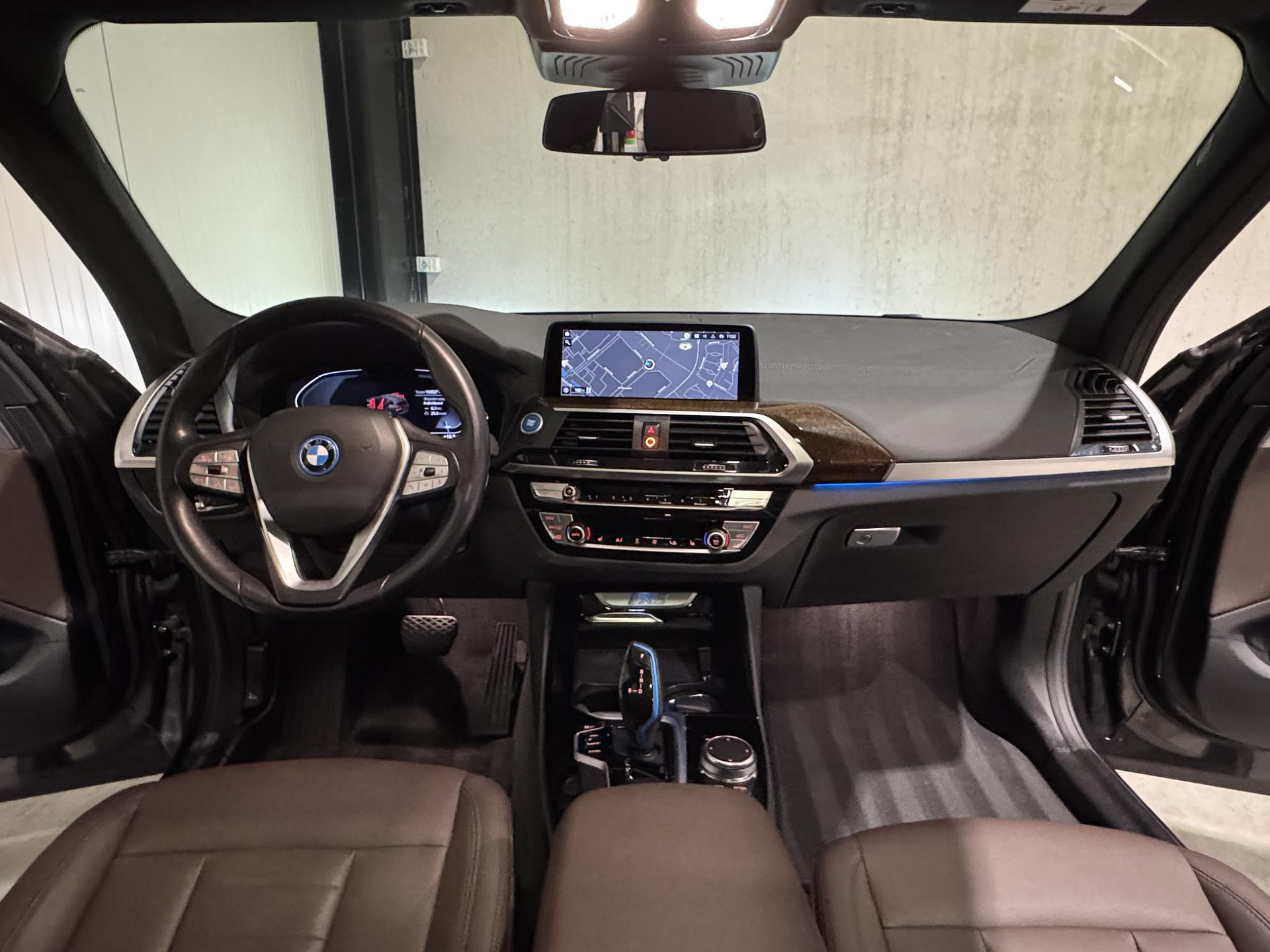 BMW iX3 Executive 80 kWh JVV81P