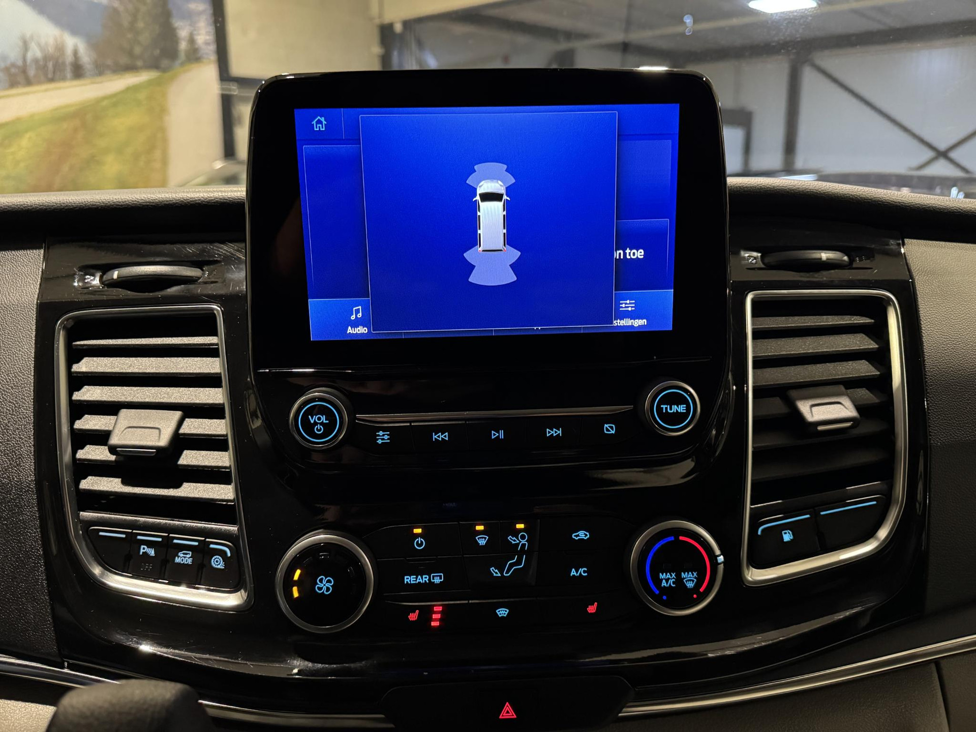 Ford Transit Custom Tourneo 320 1.0 EcoBoost Hybride Titanium JZB13B