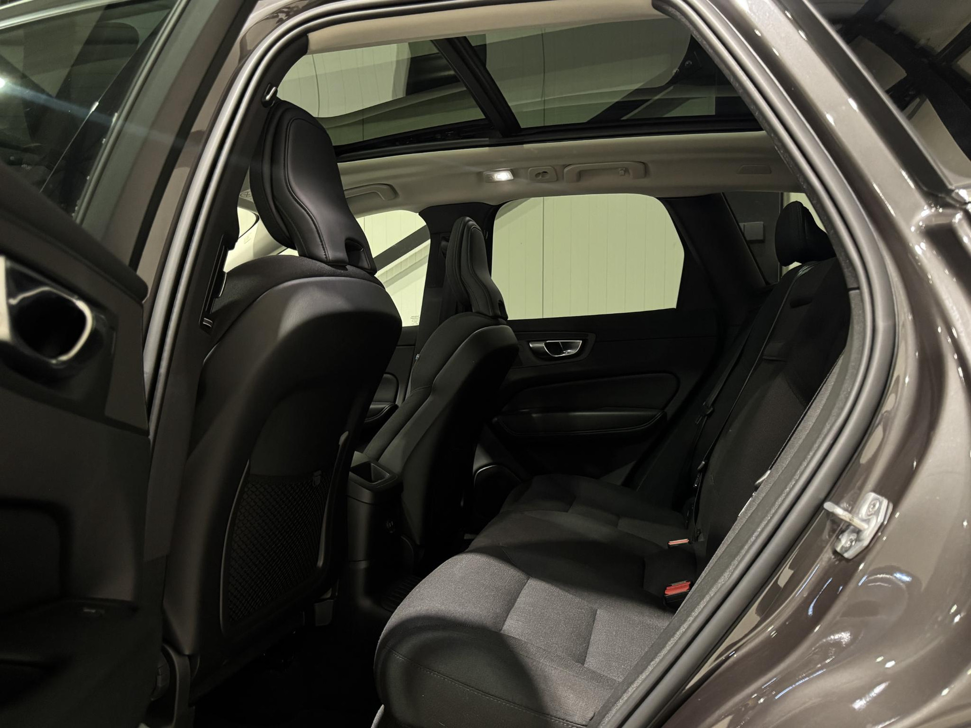 Volvo XC60 2.0 Recharge T6 AWD Inscription Expr. JZV92F