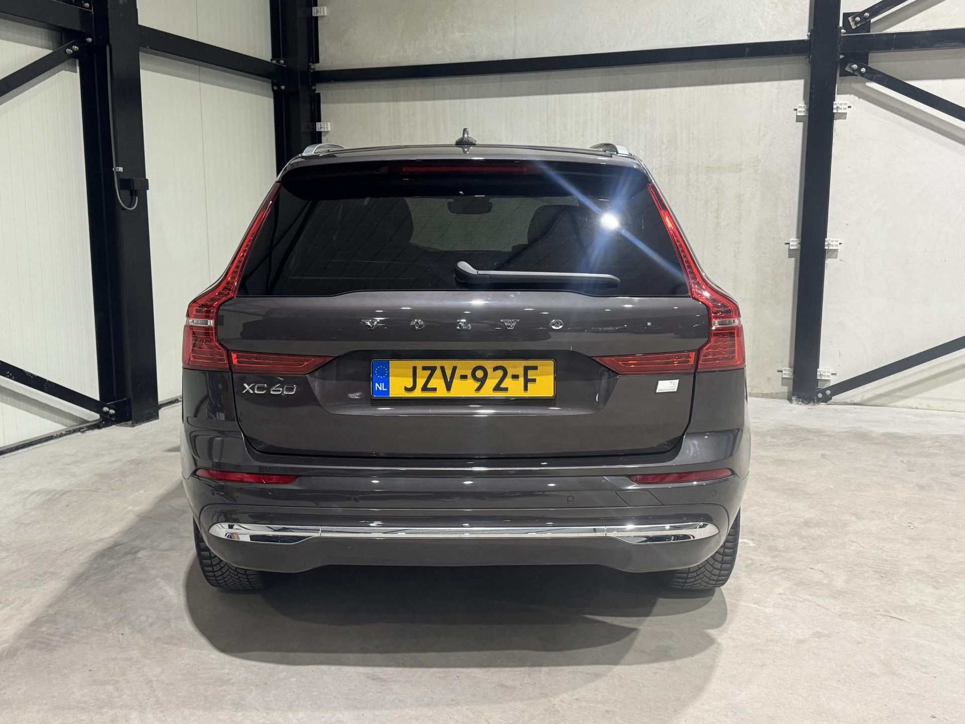 Volvo XC60 2.0 Recharge T6 AWD Inscription Expr. JZV92F