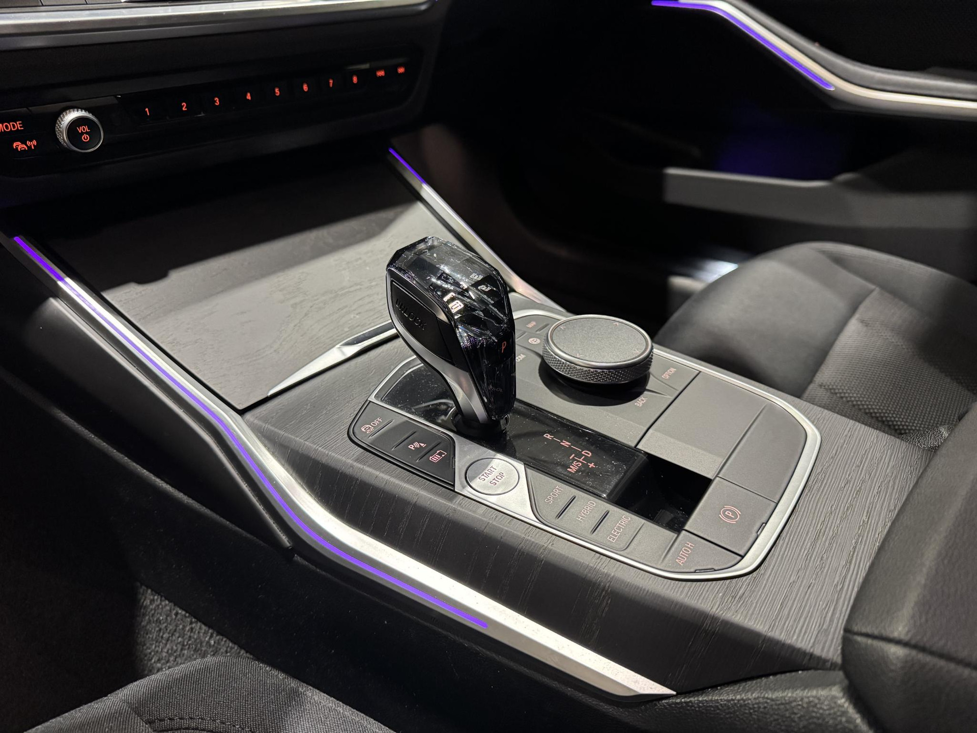 BMW 3-serie 330e eDrive Advantage GFV61P