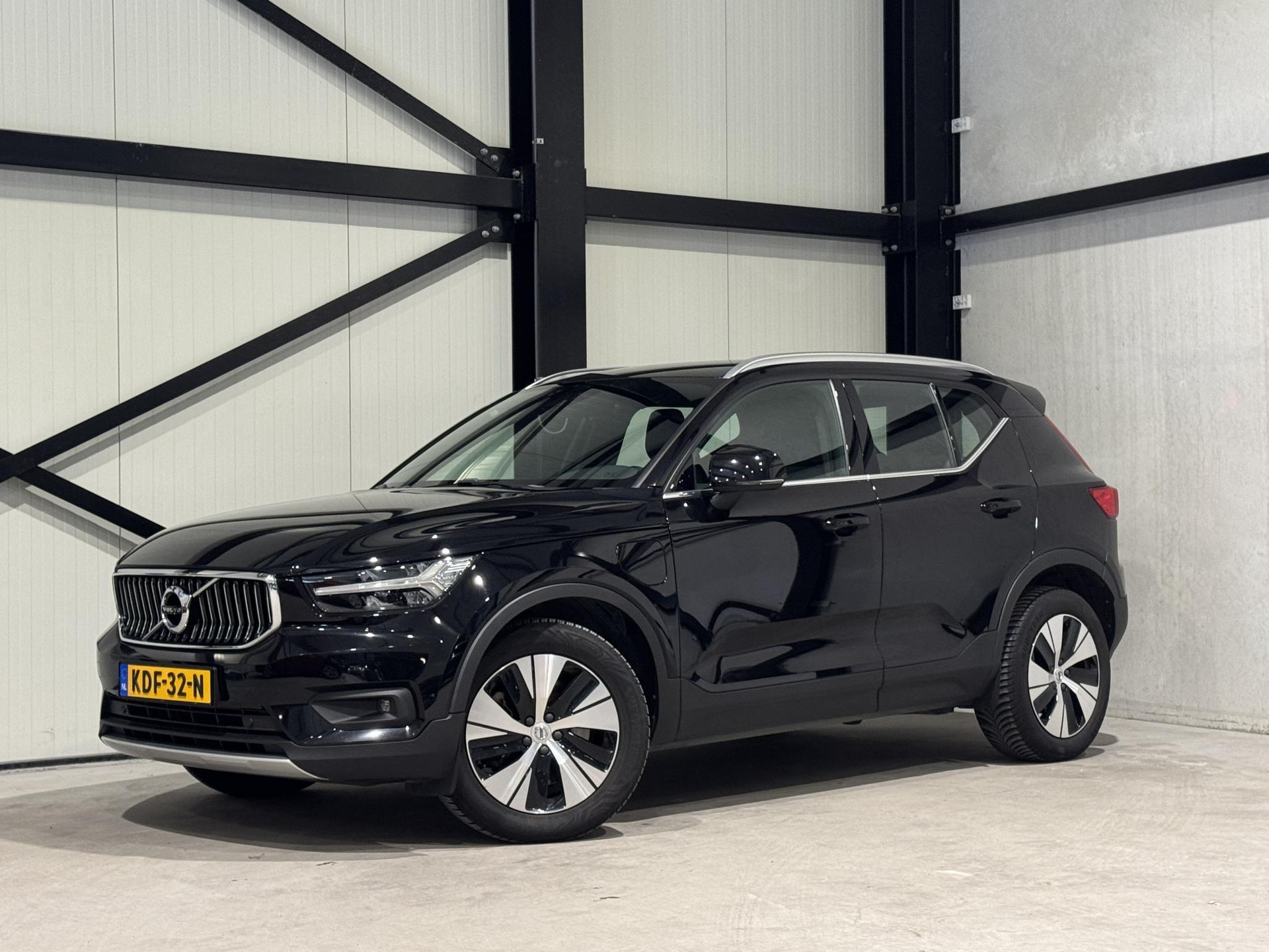 Volvo XC40 1.5 T4 Recharge Inscription Expression KDF32N