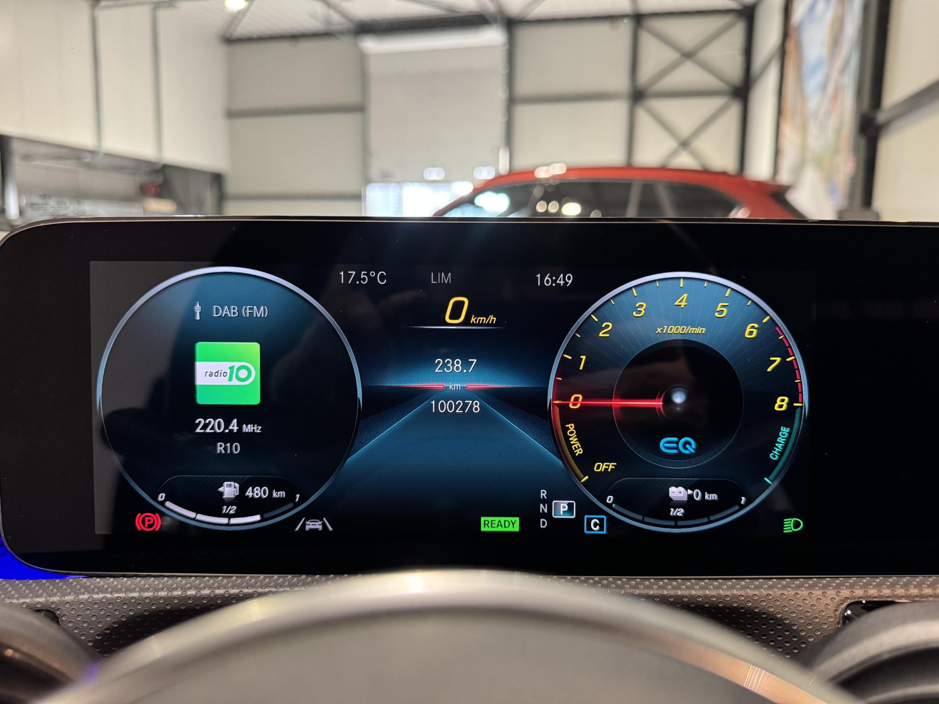 Mercedes-Benz A-Klasse 250 e Business KDF38N