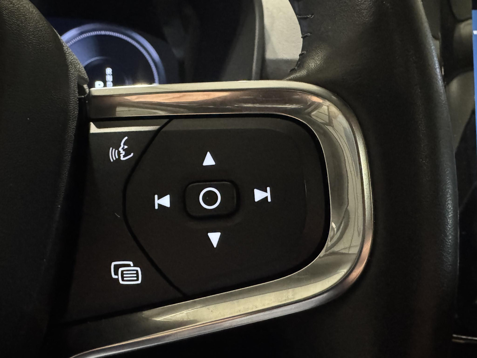 Volvo XC40 1.5 T5 Recharge Inscription Expression KDS78F