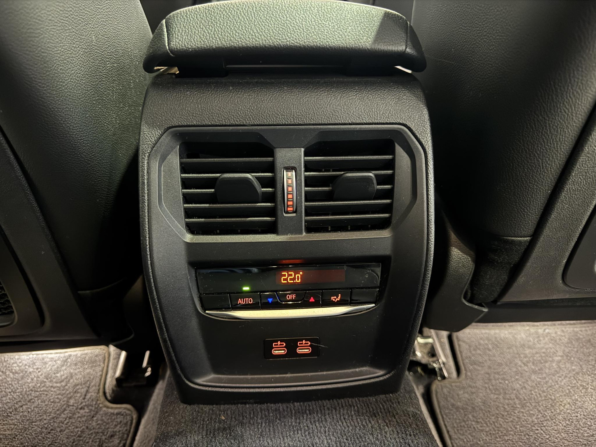 BMW 3 Serie Touring 320e xDrive Business KGD38P