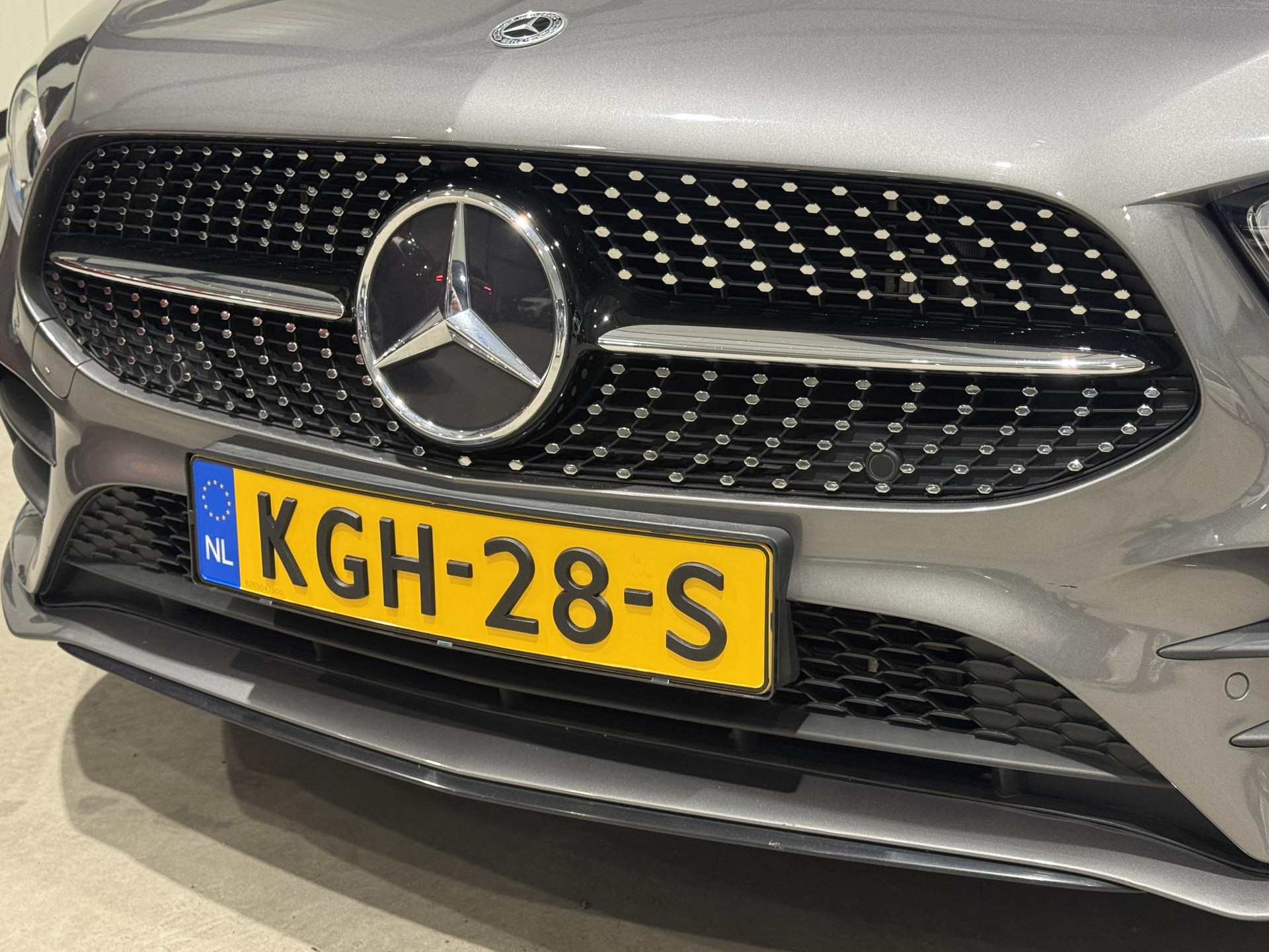 Mercedes-Benz A-Klasse 250 e AMG KGH28S