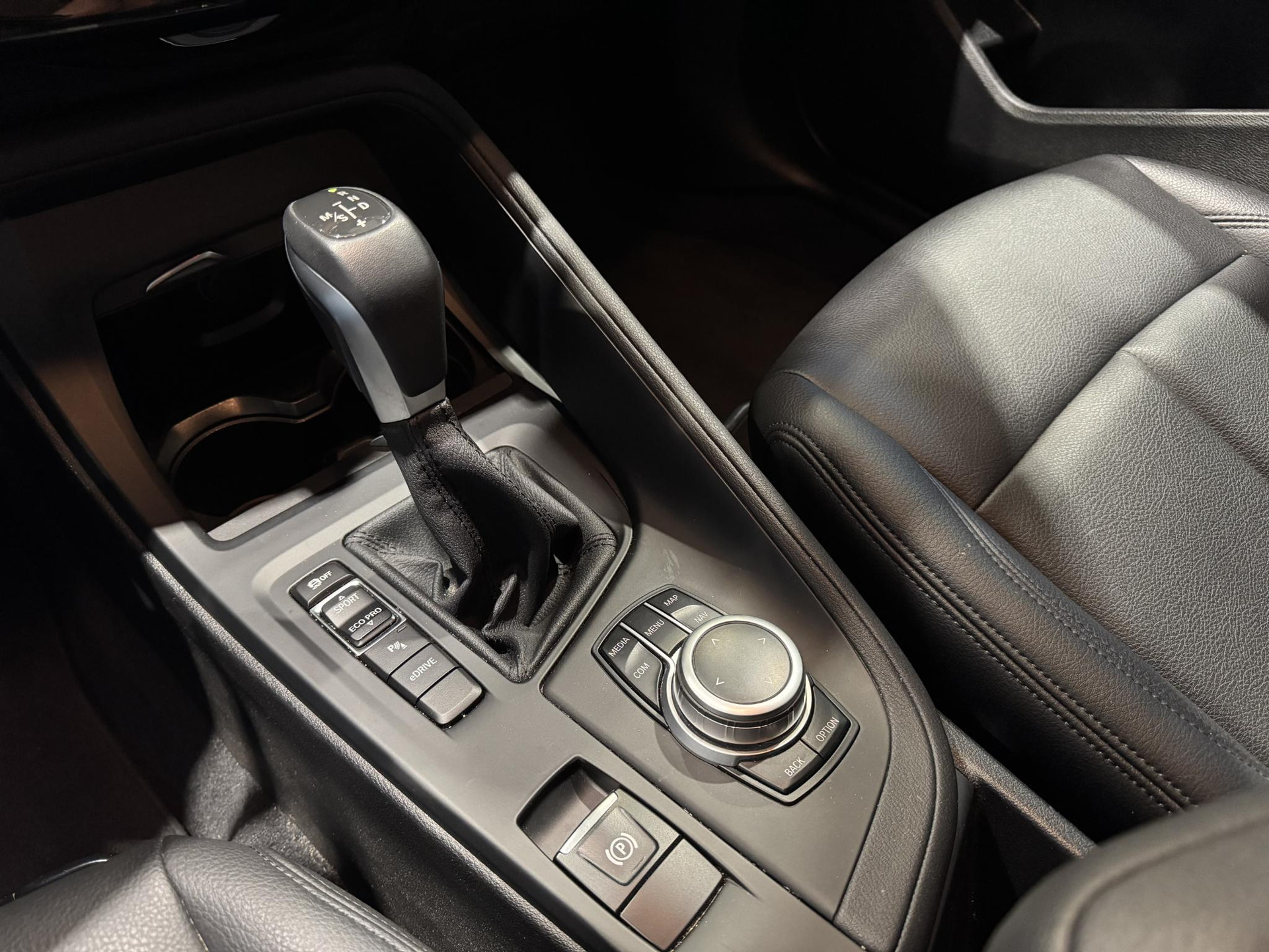 BMW X1 xDrive25e KJV26L