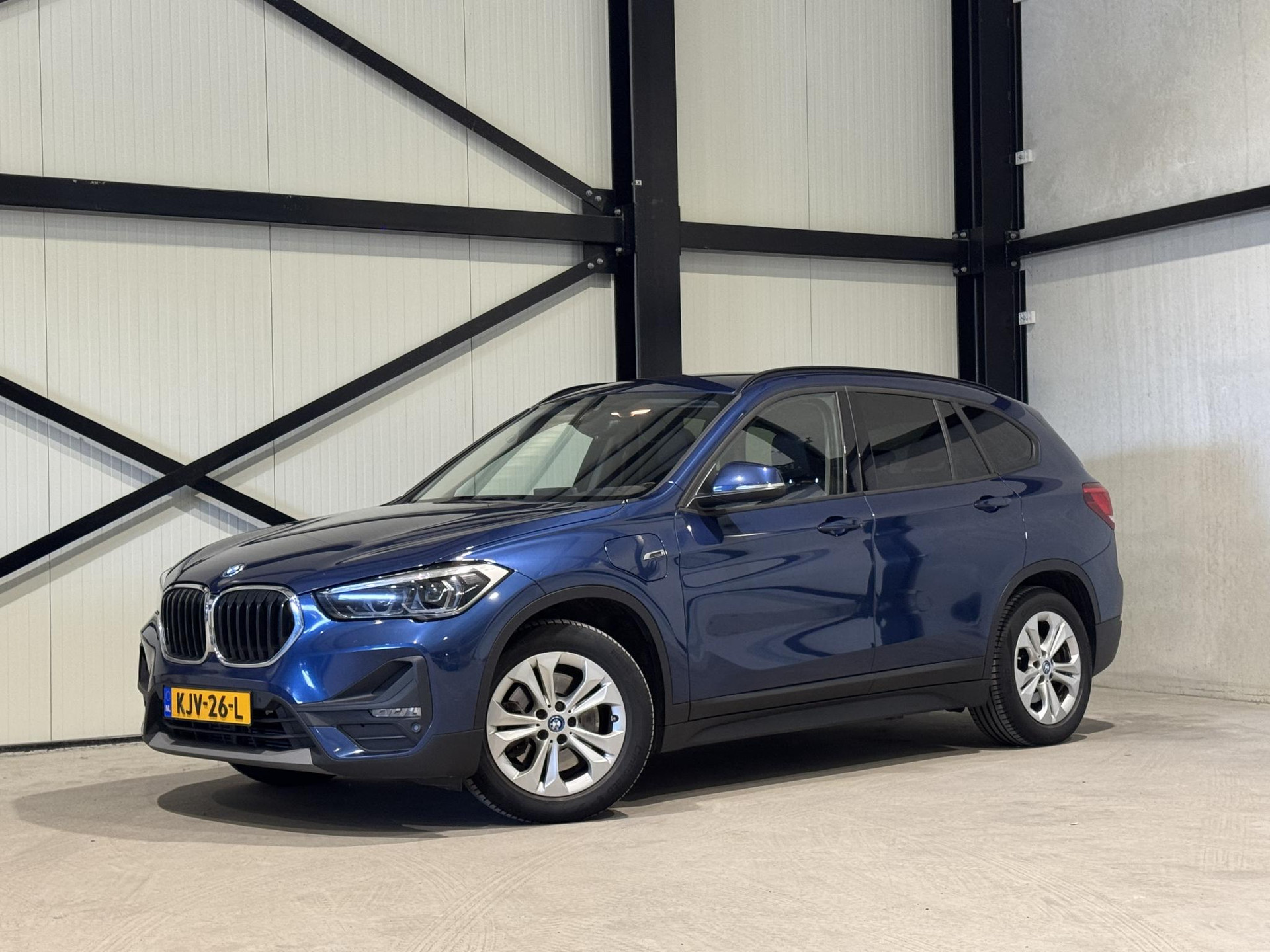 BMW X1 xDrive25e KJV26L