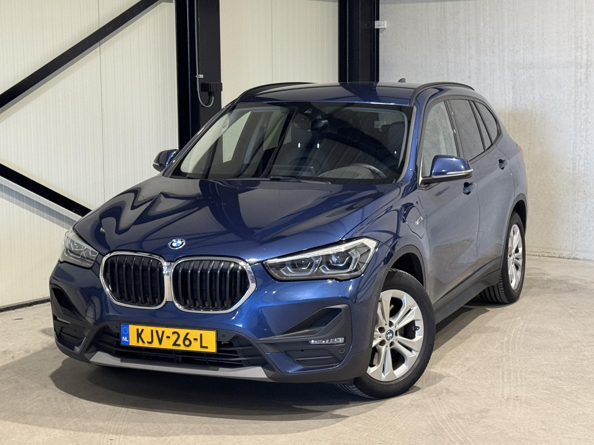 BMW X1 xDrive25e KJV26L