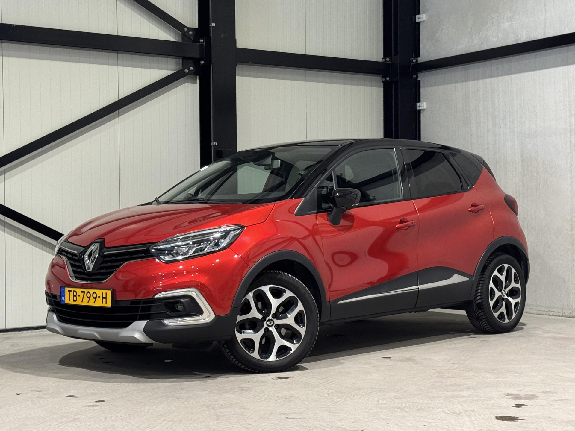 Renault Captur 1.2 TCe Intens TB799H