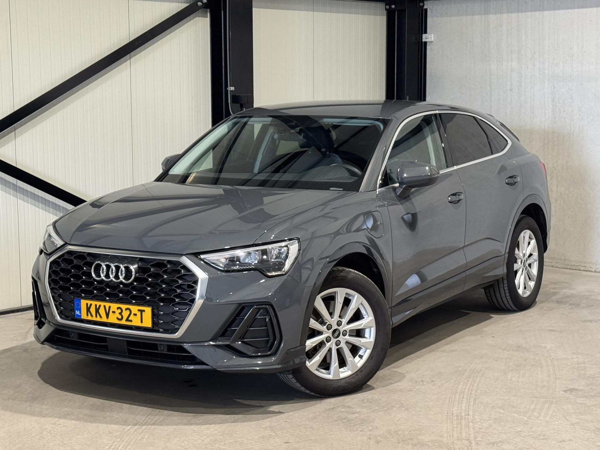 Audi Q3 Sportback 45 TFSI e Edition KKV32T