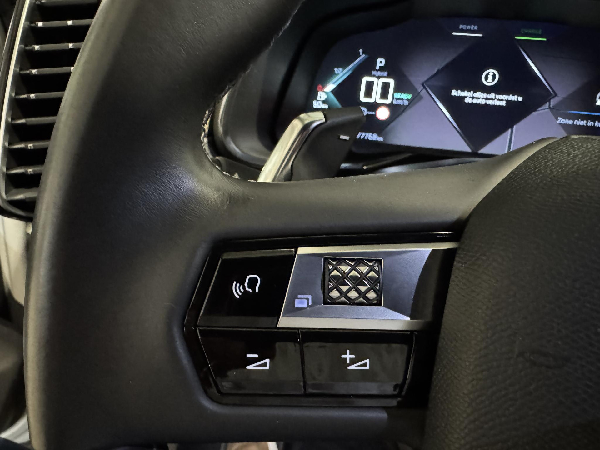 DS 7 Crossback E-Tense Bastille+ KLS16X