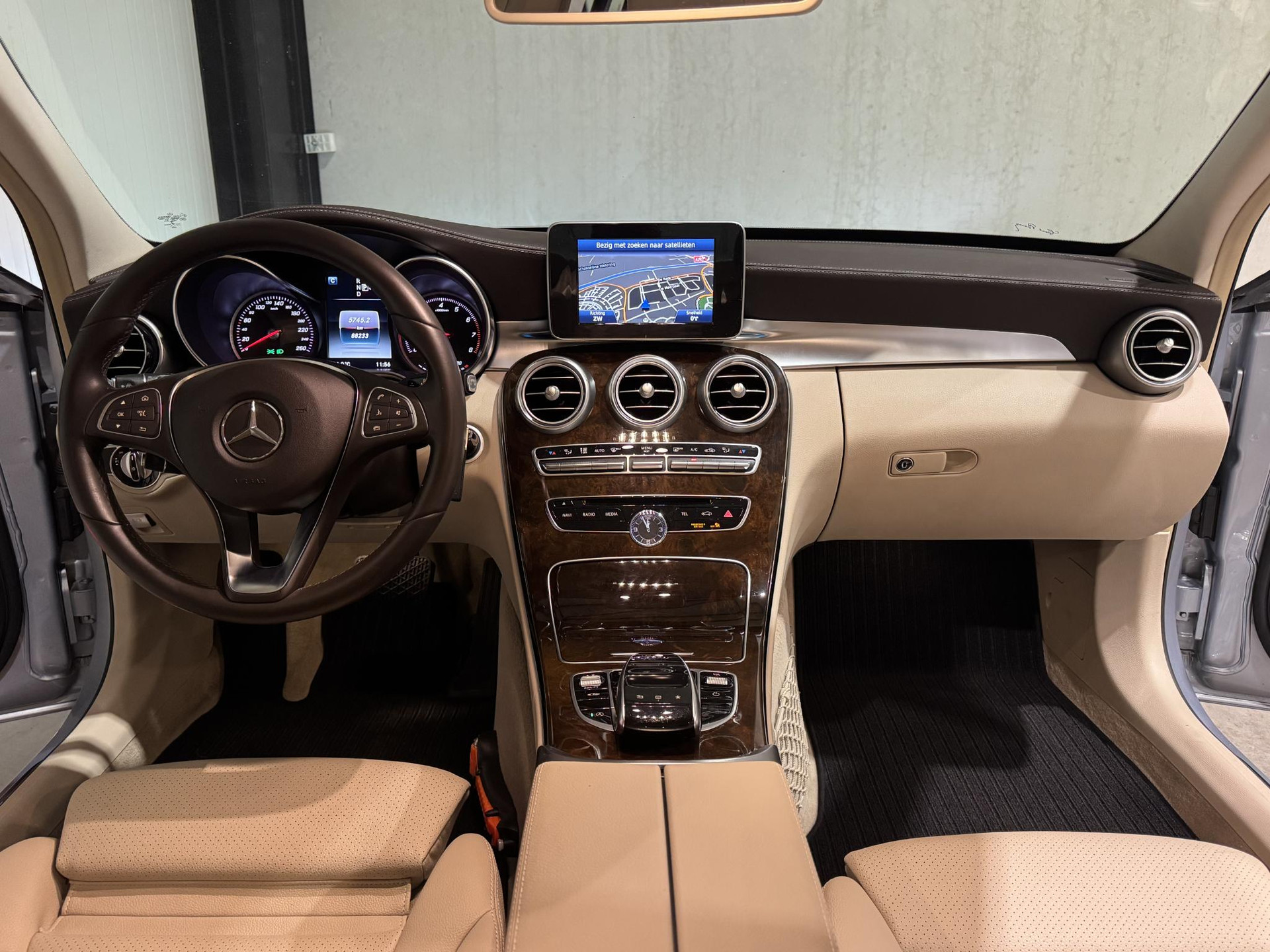 Mercedes-Benz C-Klasse 180 Ambition GP967B