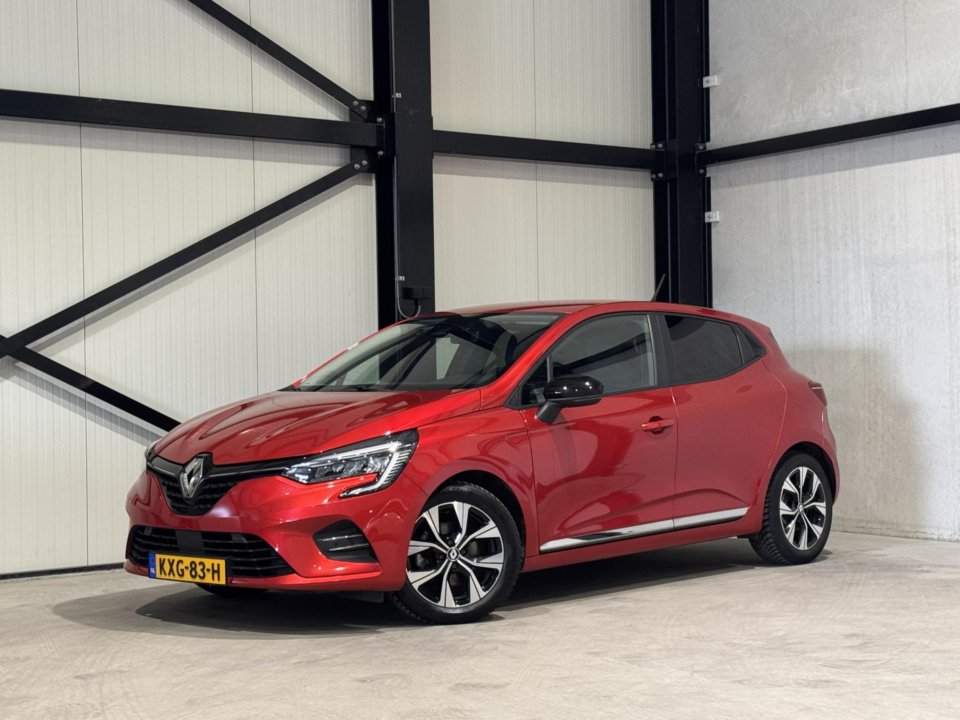 Renault Clio 1.6 E-Tech Hybrid 145 Evolution KXG83H