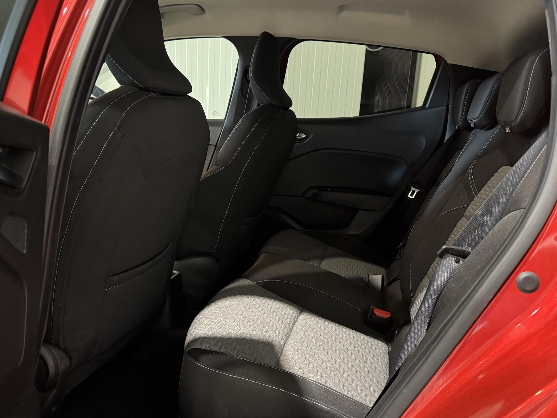 Renault Clio 1.6 E-Tech Hybrid 145 Evolution KXG83H