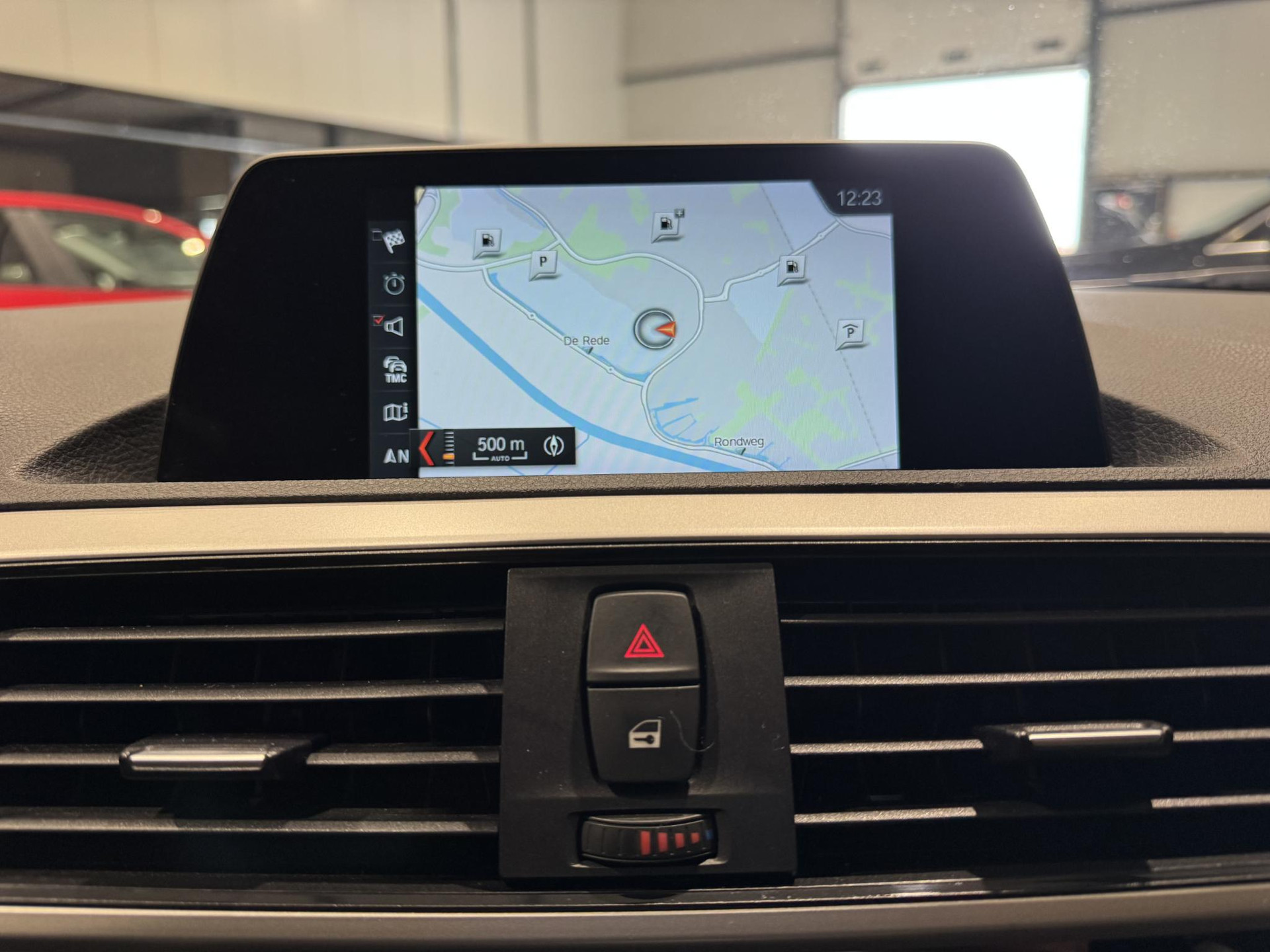 BMW 1-serie 118i Executive ZF904P